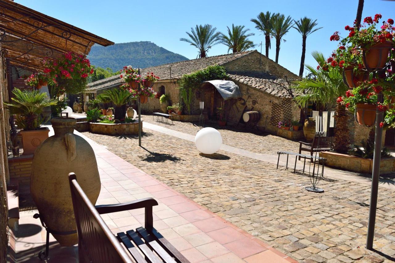 Agriturismo Vecchia Masseria Charme&Relax San Michele di Ganzaria Exterior photo